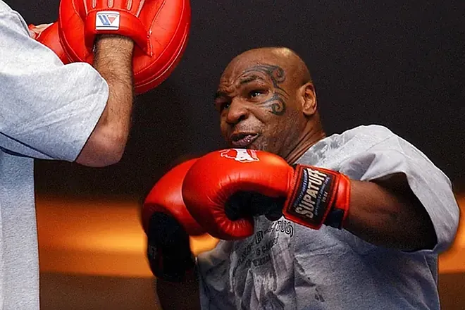 Mike Tyson correría serios problemas físicos en la pelea contra Jake Paul